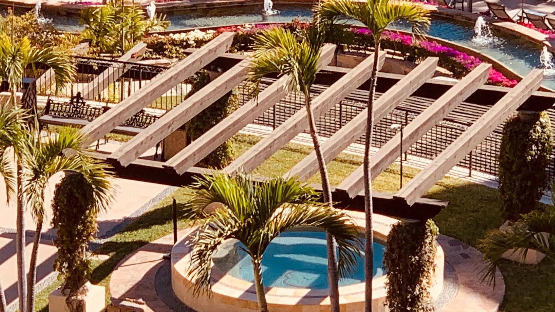 Medano Beach Front Resort Cabo Villa 2Queen Beds 2805-B Cabo San Lucas Apartman
